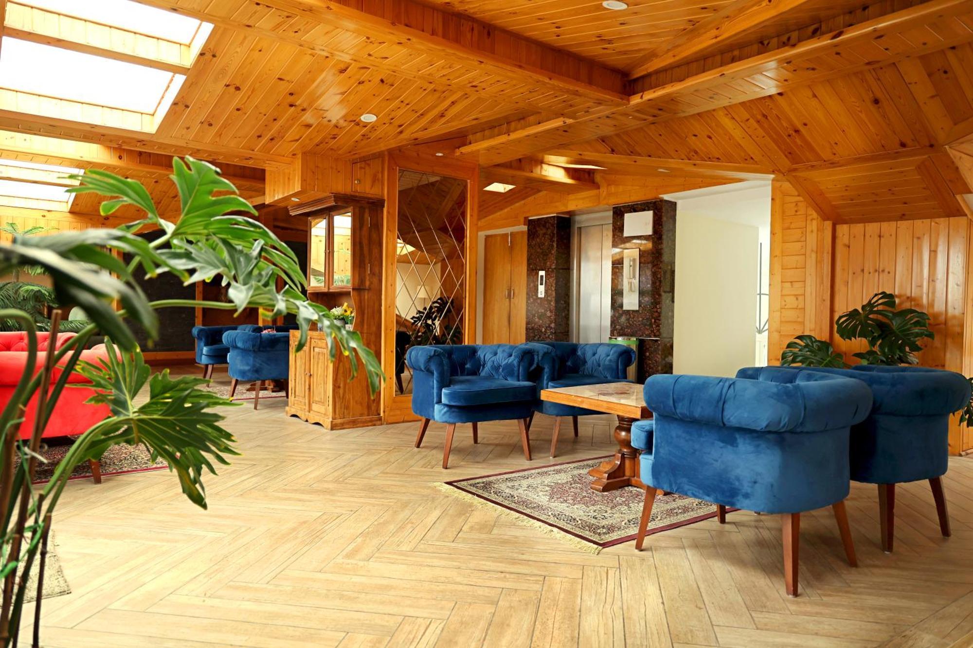 Отель The Retreat Mashobra, Шимла Экстерьер фото